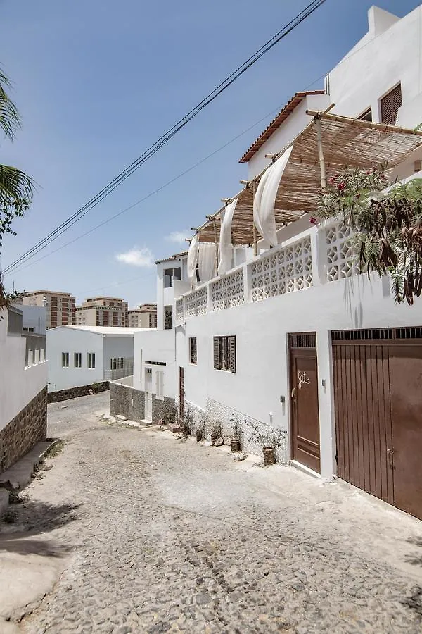 Séjour chez l'habitant Appartement Casa Laginha à Mindelo